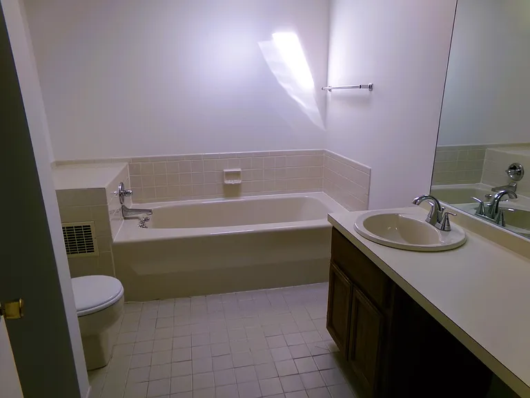 15 Pond Dr W — Photo 15
