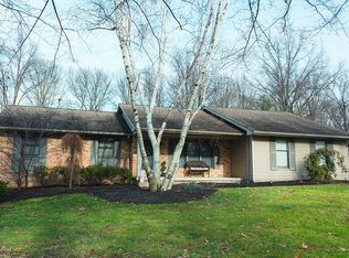8875 Cain Dr NE, Warren, OH
