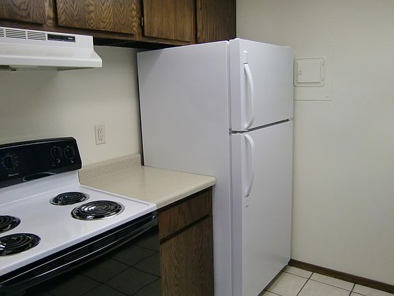 4th image of 1814 Greenway Cross APT 5