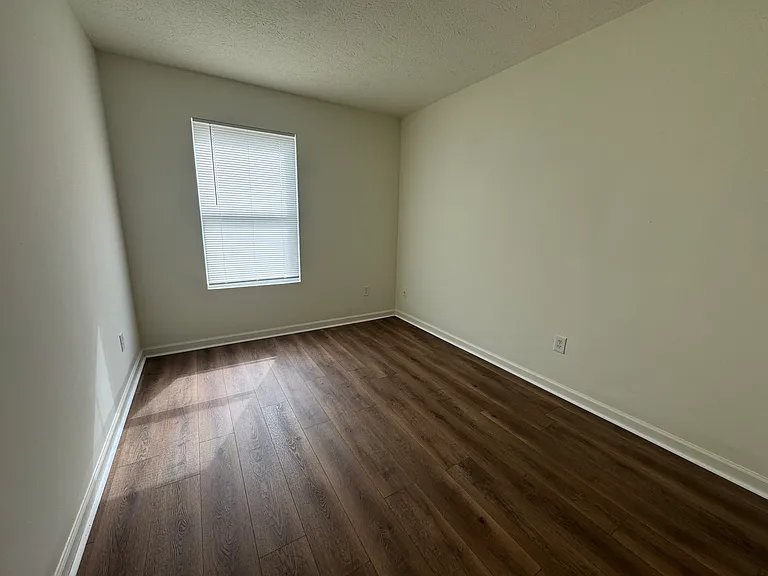4082 Lassen Ln — Photo 6
