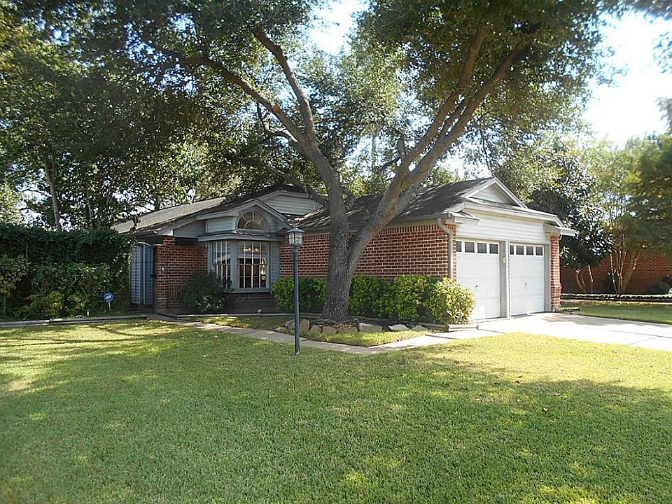 1st image of 6822 Heather Hollow Dr