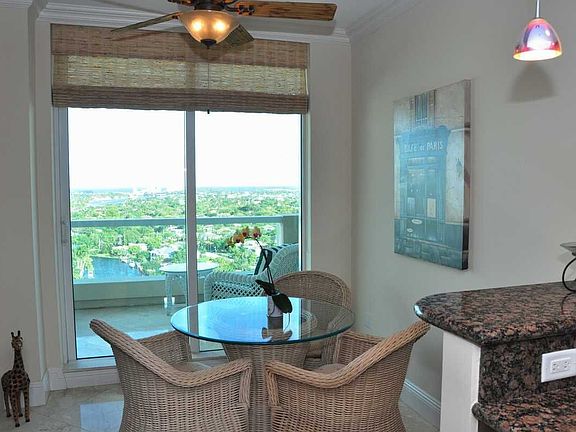 Breakfast Room
