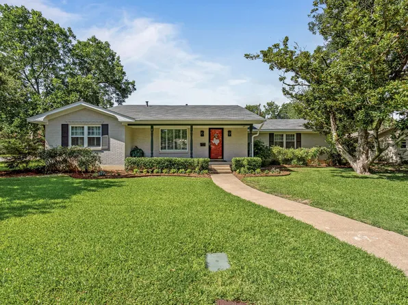 4301 Bilglade Rd, Fort Worth, TX 76109