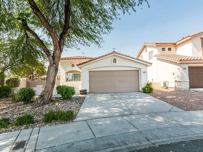 7201 Tame Pl — Photo 1