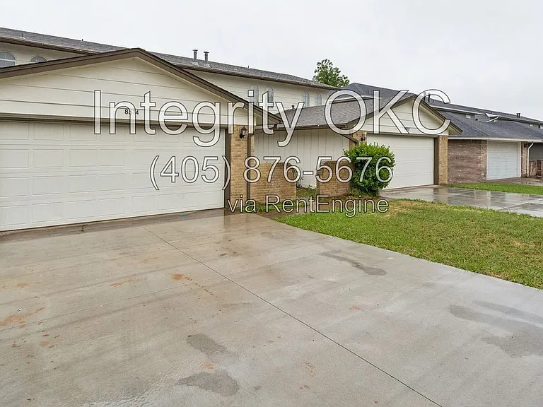 8514 Candlewood Dr — Photo 26