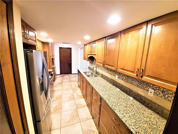 2nd image of 12206 High Meadow Ct