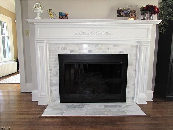 5th image of 17440 Lake Ave