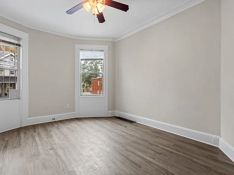 292 Claremont Ave #1 — Photo 8