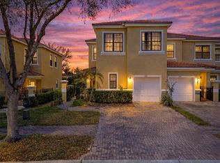 1426 Pacific Rd, Poinciana, FL 34759