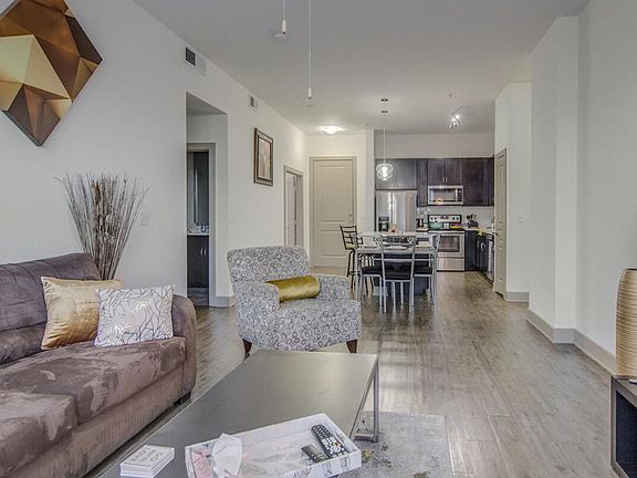 4th image of 5005 Galleria Dr #Id1035226p