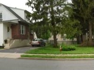 147 Texas Ave, Lawrence, NJ 08648