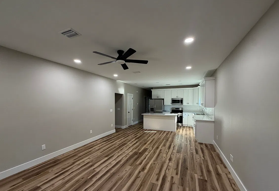 1115 Easy St — Photo 3