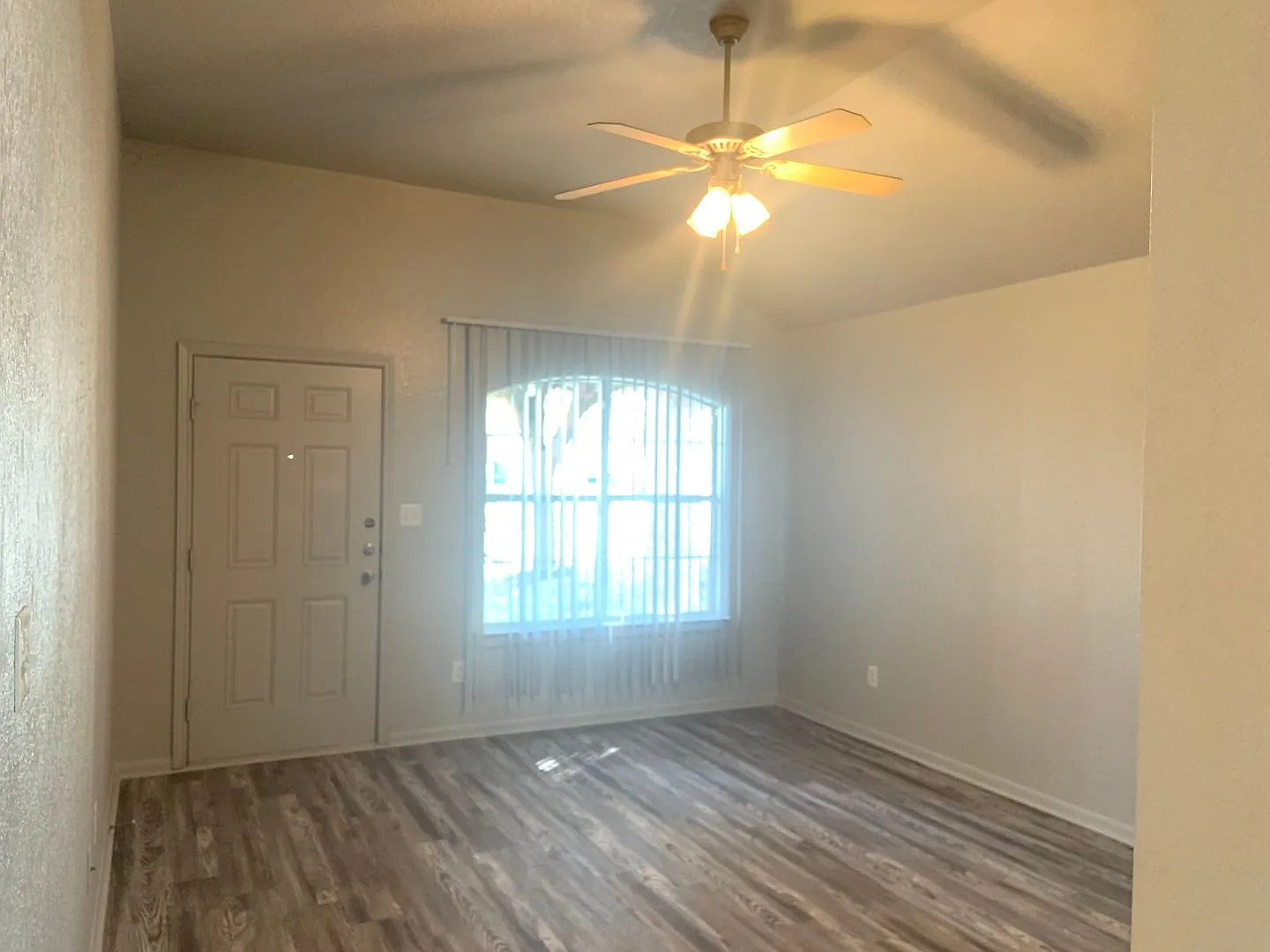 4707 John David Drive — Photo 3