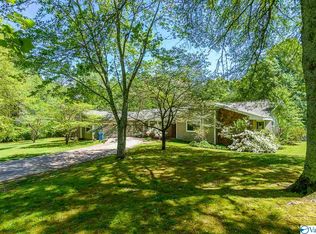 4003 Neely Ct, Guntersville, AL 35976