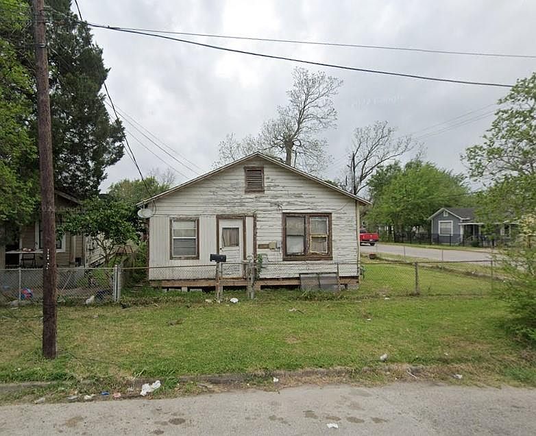 1st image of 7104 Avenue K