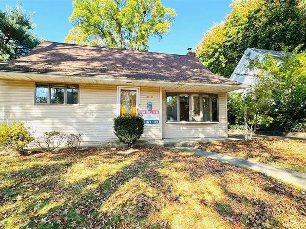 248-27 Thornhill Avenue, Douglaston, NY 11362