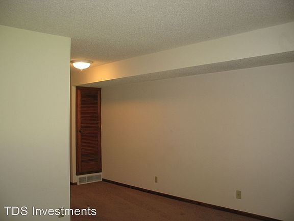 2nd image of 4500 Prescott Ave APT 07