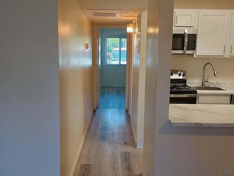 5666 East Hampton Street — Photo 27