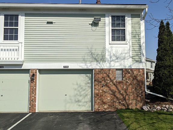 2nd image of 21316 E Glen Haven Cir