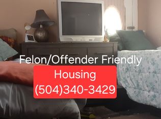 8627 Apple St, New Orleans, LA 70118