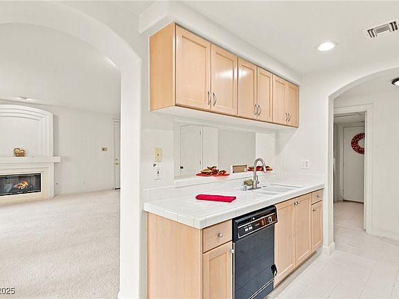 4th image of 7620 Rolling View Dr Unit 101
