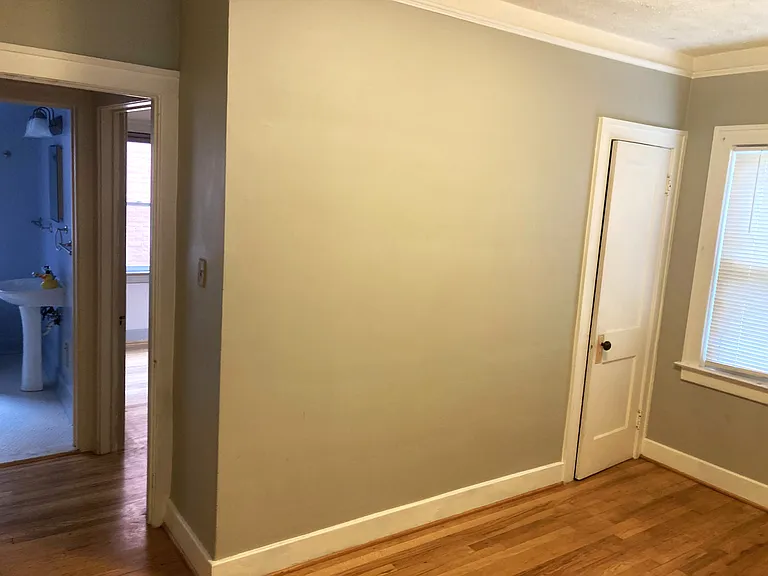 353 W Webster Ave — Photo 17