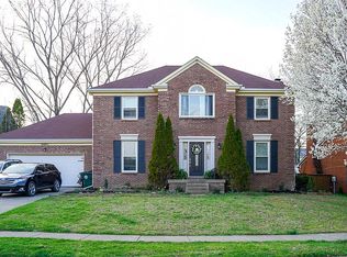2401 Woodfield Cir, Lexington, KY 40515