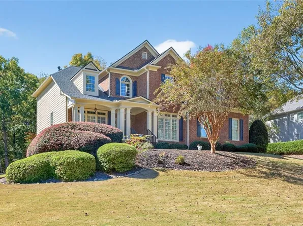 1060 Water View Ln, Suwanee, GA 30024