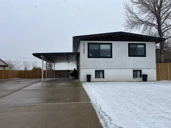 5705 W 57th St, Taber, AB T1G 1L1