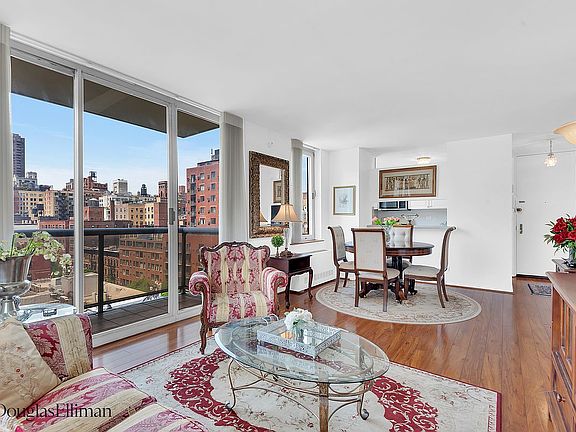 2nd image of 200 E 89th St APT 9B