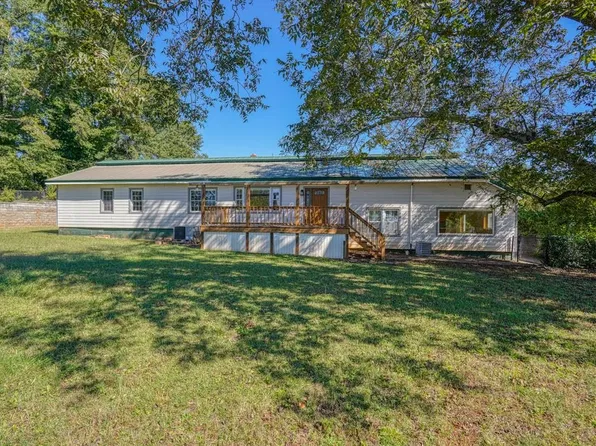 110 Milliken Rd, Spartanburg, SC 29303