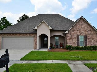 2031 Zelmere St, Zachary, LA 70791