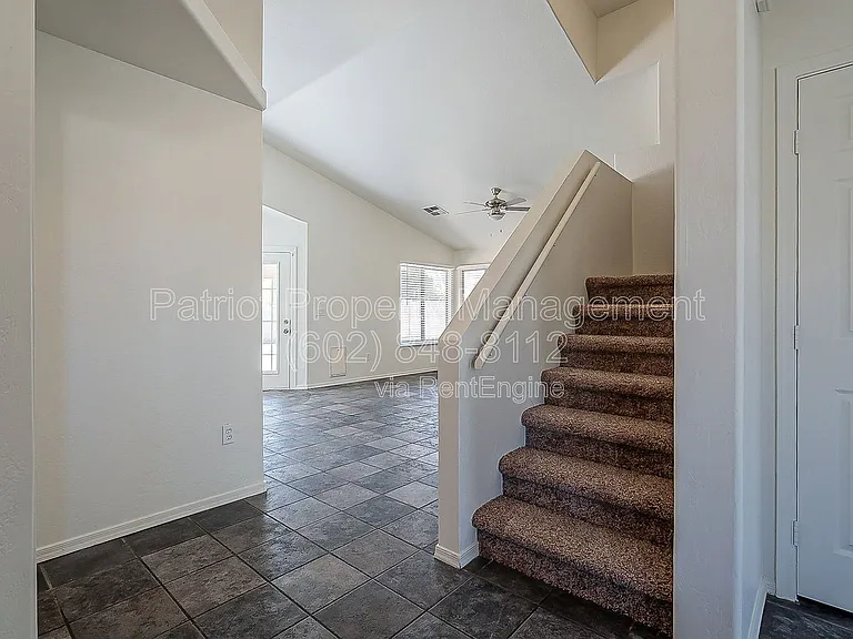 11309 N 89th Dr — Photo 4