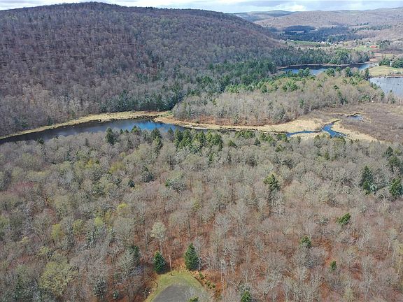 4th image of 2367 Strawberry Lake Dr N