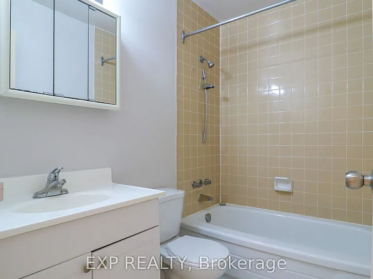 84 2nd St #207 — Photo 6