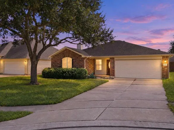 6911 River Rd, Richmond, TX 77469