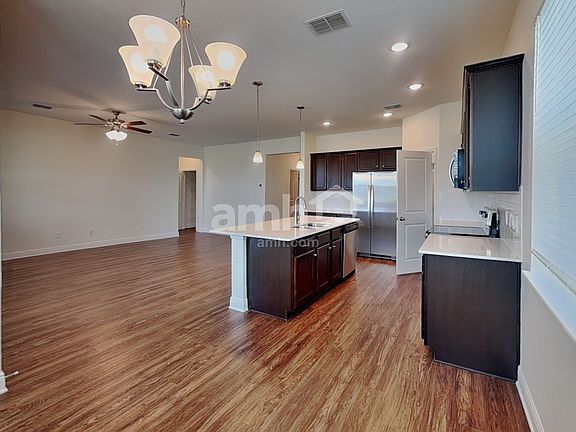 4th image of 1178 Sky Lakes Dr