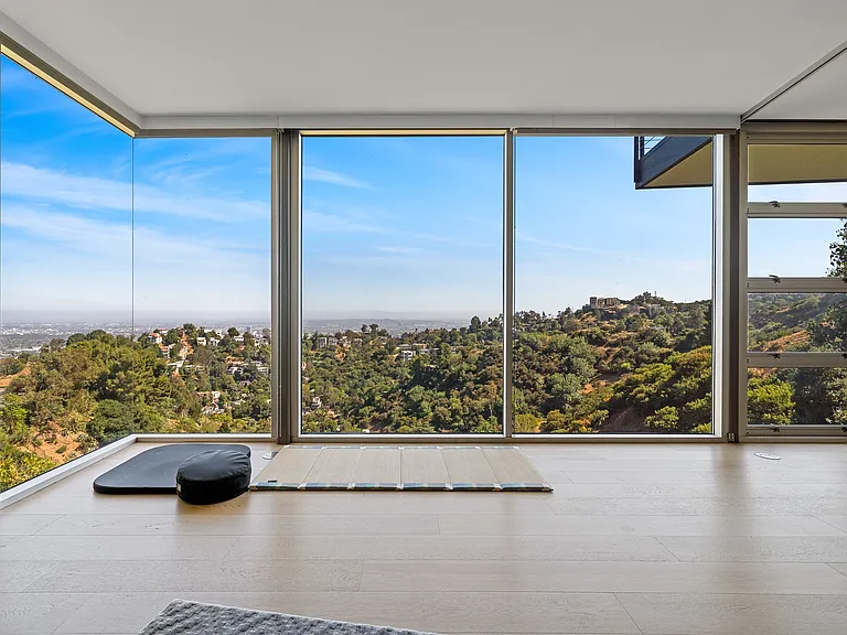Luxury yoga and meditation space at Merkaba Home in Laurel Canyon. Zen-inspired design and calming Los Angeles views make it perfect for relaxation and wellness.