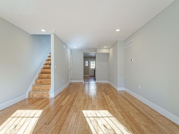 5th image of 515 McKean St