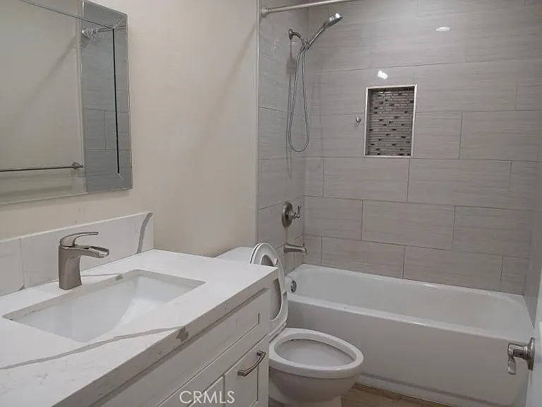 17833 Belshire Ave — Photo 4