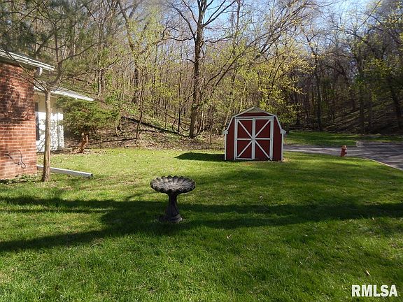2nd image of 5616 N Eugenia Ln