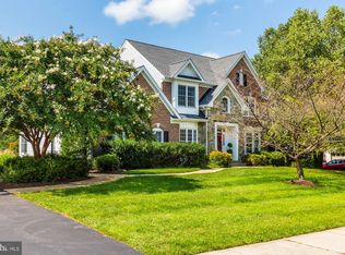16802 Harbour Town Dr, Silver Spring, MD 20861