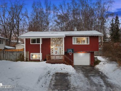 3930 Patricia Ln, Anchorage, AK, 99504