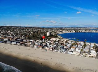 740 York Ct, San Diego, CA 92109