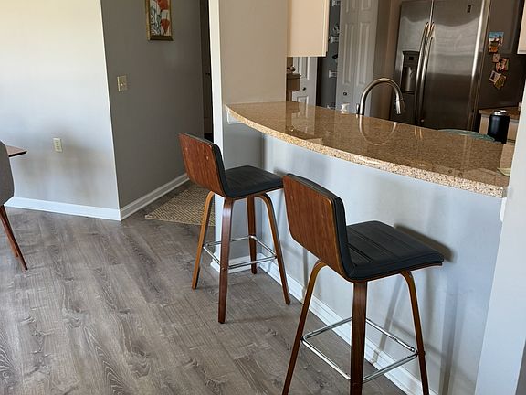 5th image of 5978 Chasewood Pkwy APT 102