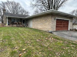 295 E 68th Ave, Merrillville, IN 46410