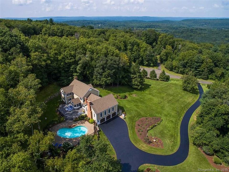 15 Wyncairne, East Granby, CT 06026 Zillow