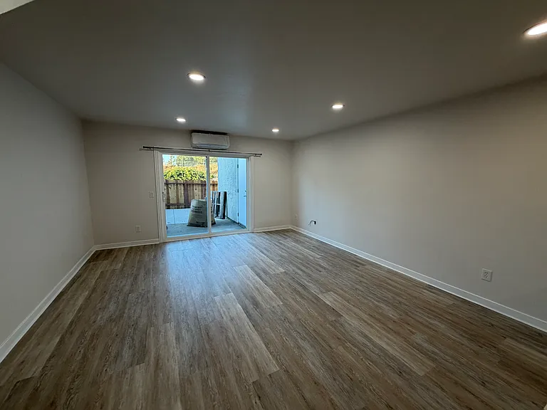 506 Margie Pl — Photo 6