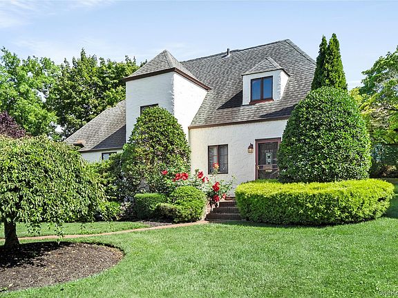 3rd image of 21420 26th Avenue