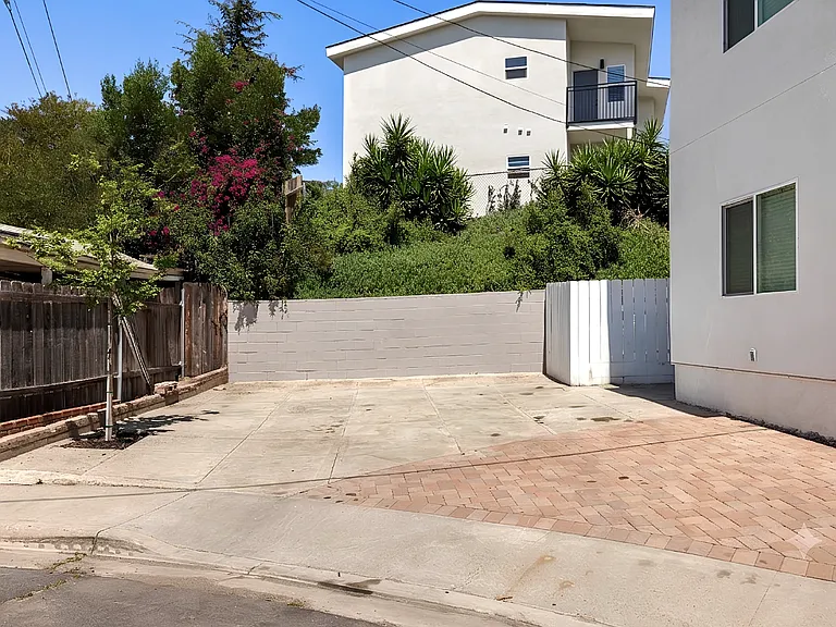 6402-06 Shane Place - 6406 — Photo 6